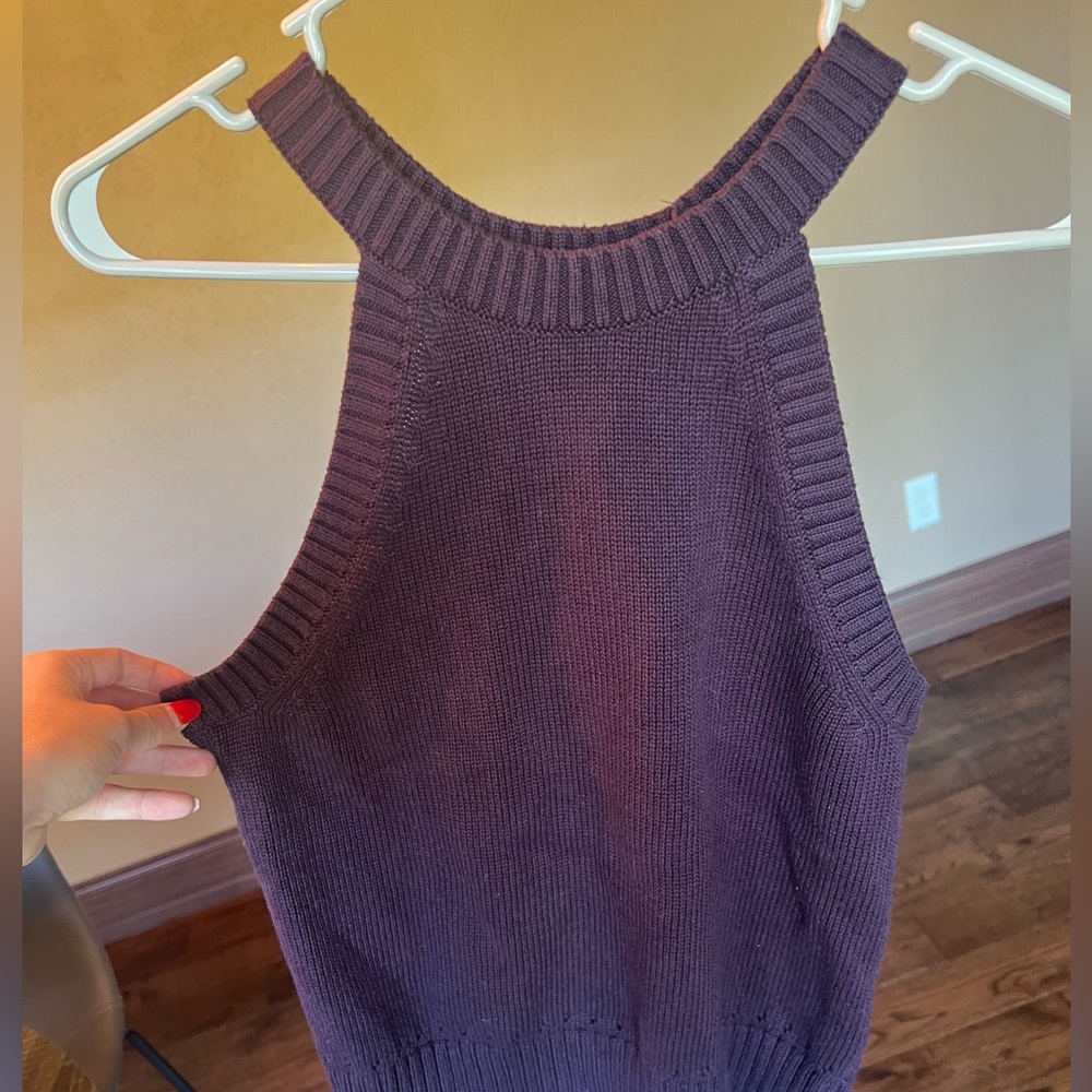 Banana Republic Chunky Knit Halter Top NWOT Burgundy/Maroon. small